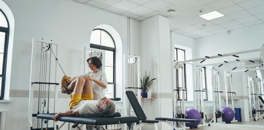 How Do You Know You Need to See a Sports Medicine Doctor